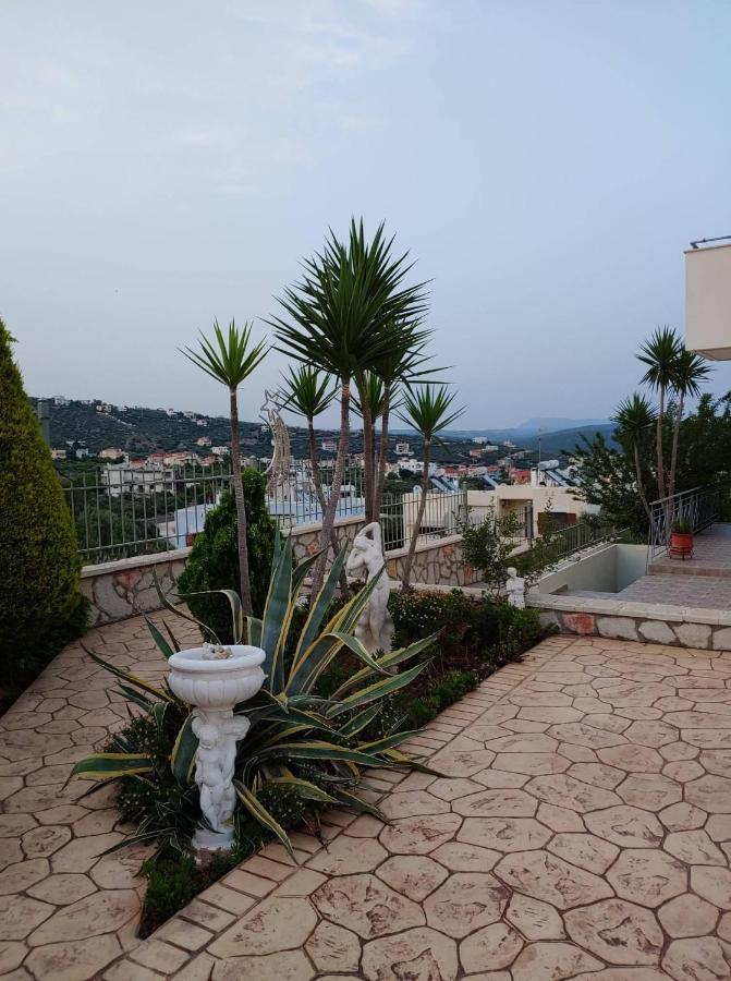 Villa Christine - Maisonettes With Fireplace ألفيريون المظهر الخارجي الصورة